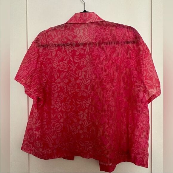 Boxy Top | Tell Your Friends - Picture 12 of 12